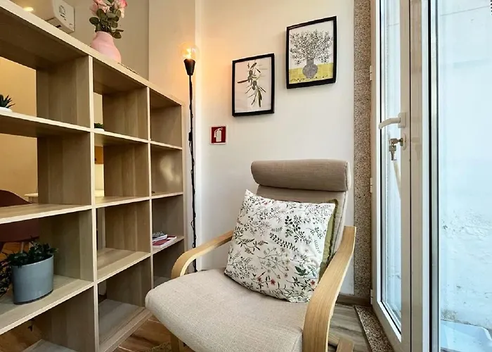 Nomad's Boulevard Bonfim