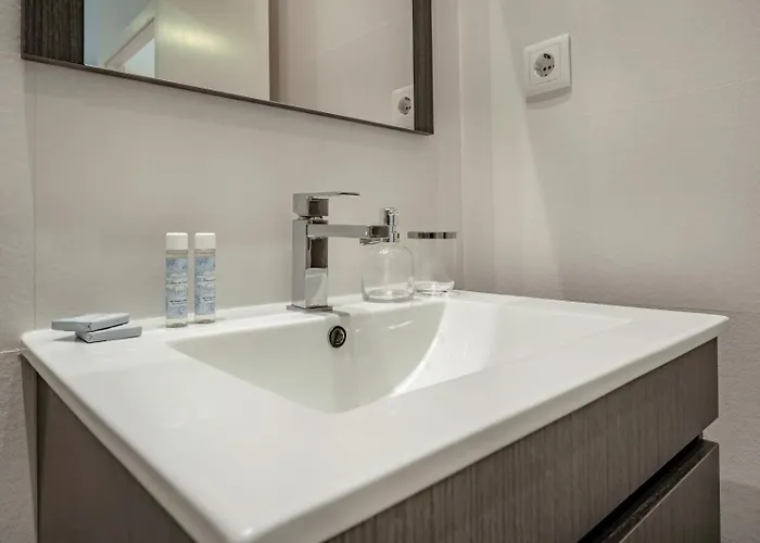 Nomad's Boulevard Bonfim *