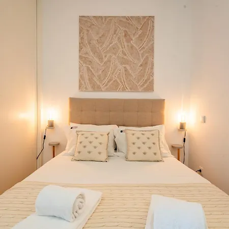 Nomad's Boulevard Bonfim