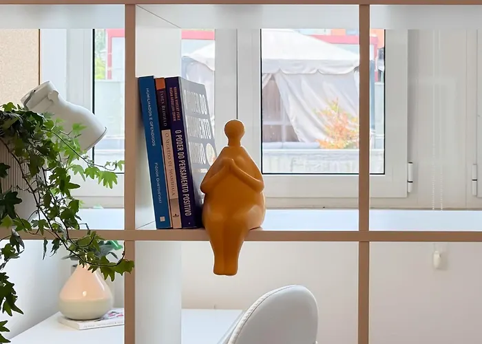 Nomad's Boulevard Bonfim